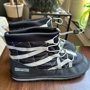 Pakems Classic High Shoe women’s size 9 black